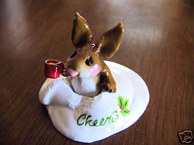 NoNum_Christmas_Hare