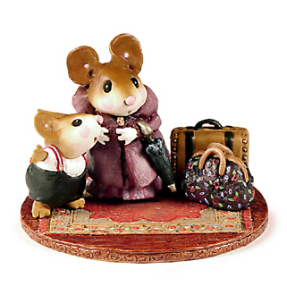 NoNum_Grandma_Visits_Scrabble_at_Orchard_House_purple