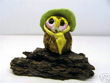 O-2_Mrs_Owl_green_hat