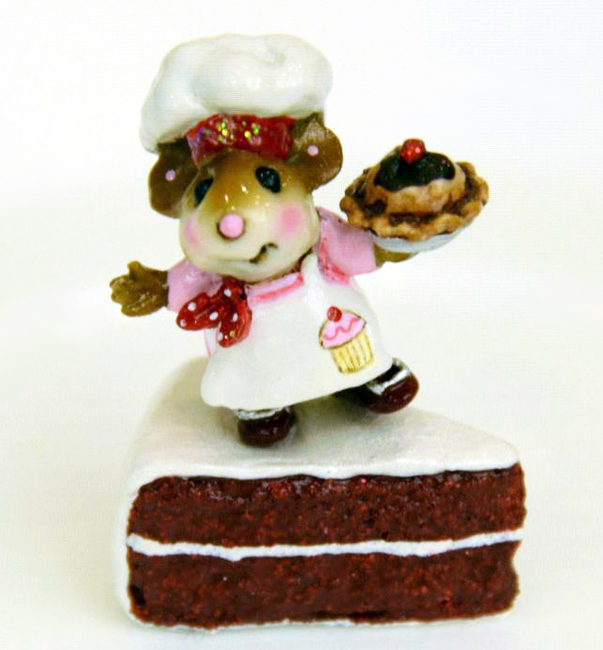 TM-01_Bon_Appetit_FairyTales_Red_Velvet_Cake